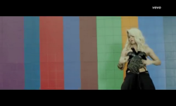 Shakira Video Clip screenshot 5/6