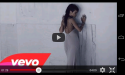 Rihanna Video Clip screenshot 5/6